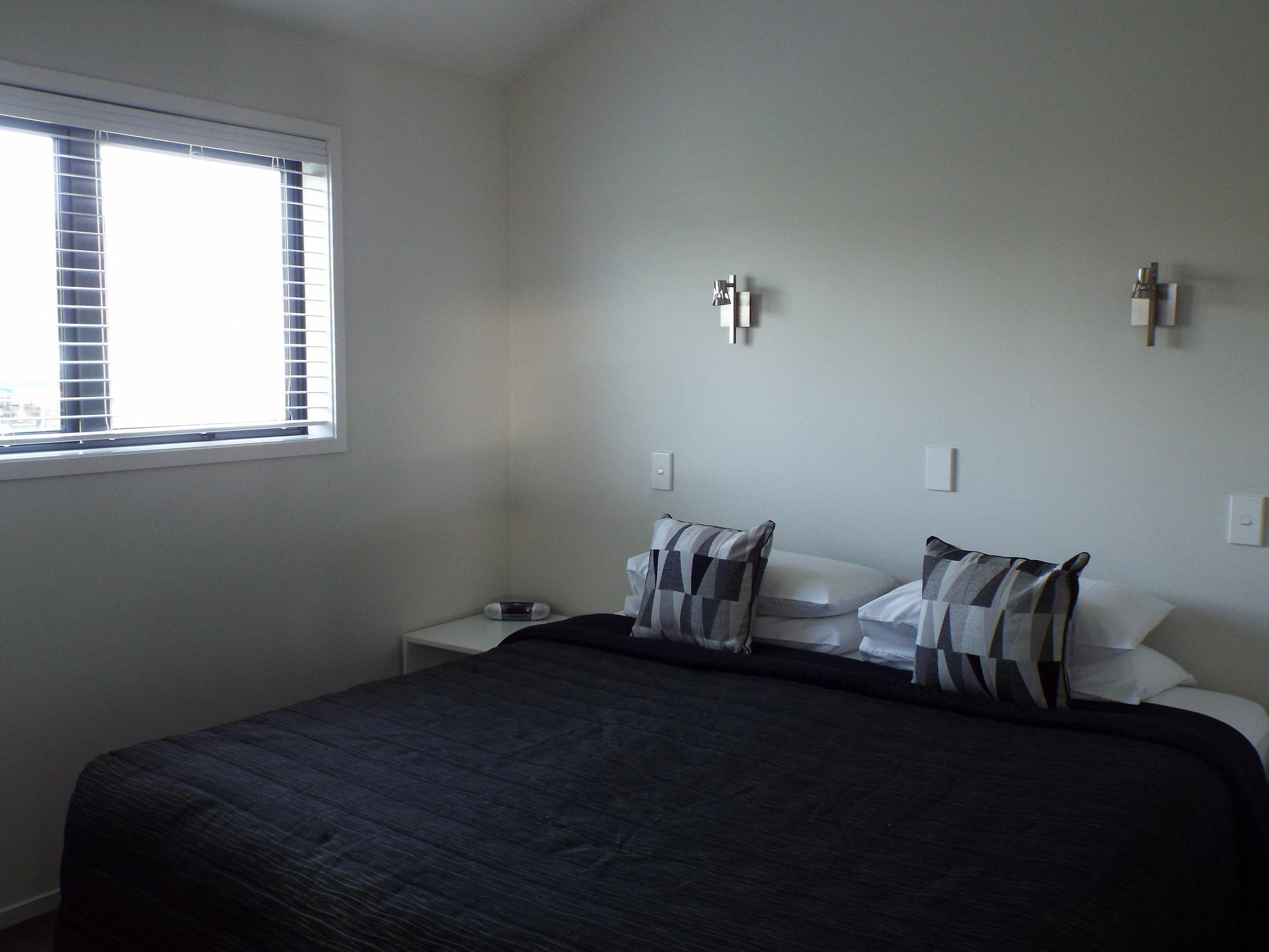 Avenue 4*